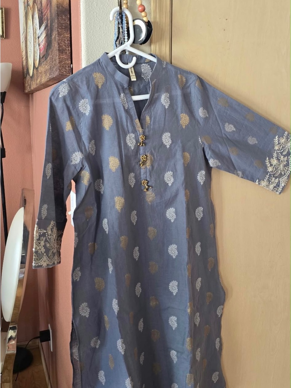 Ethnic Rozana grey gold paisley kurta & pants set, size L